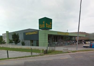 Supermarket Tuš, Vojnik